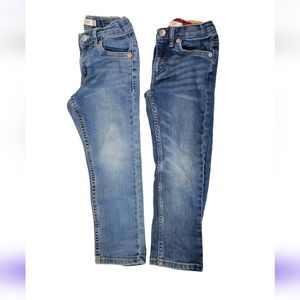 2 pairs boys 5T levi's